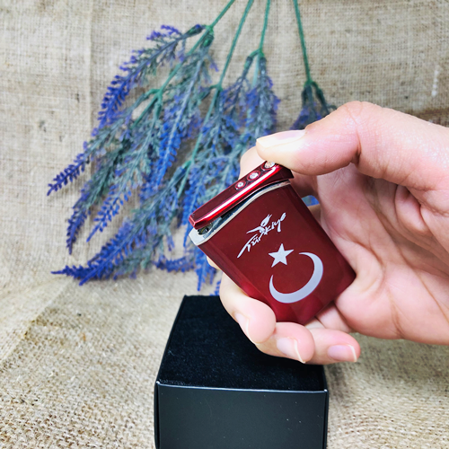 Rezistanslı Metal Türk Bayraklı Çakmak Ultra İnce